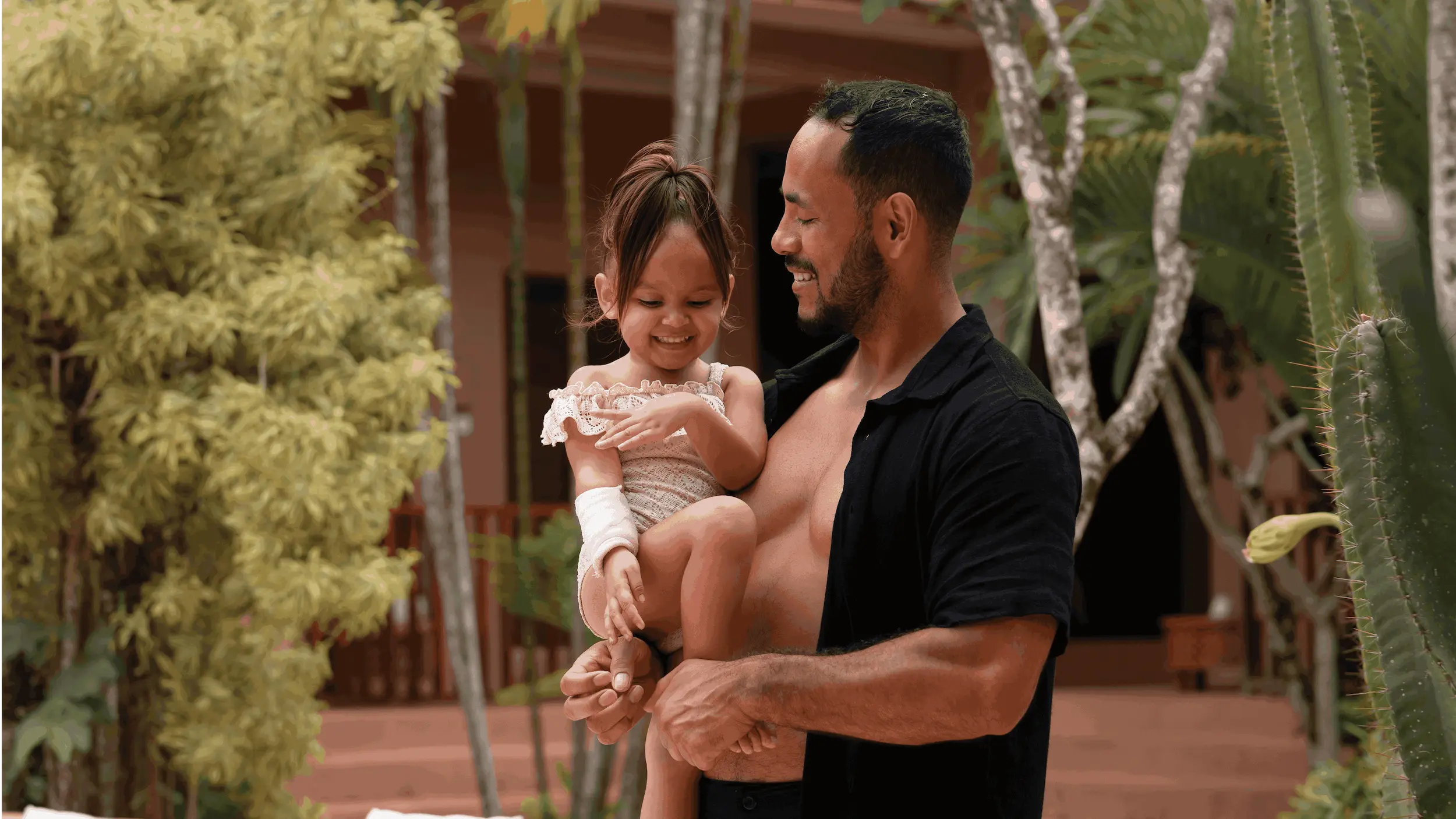 Dad and daughter on the road — byduran